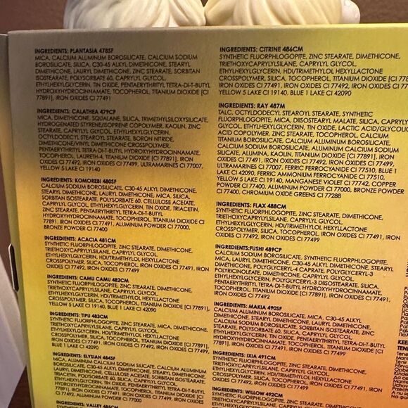 Natasha Denona Yucca Palette with green/brown hues BNIP - Picture 3 of 7